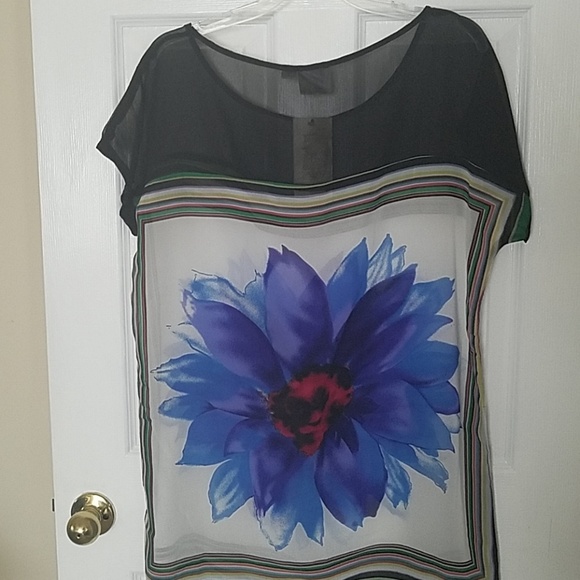 Young Threads Tops - NWT, Young Threads, beautiful Sheer scarf fabric top for any ocassion, sz S
